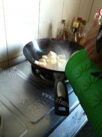 家常菜胡萝卜烧豆腐做法图解6)
