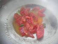 家常菜番茄烧菜花做法图解6)