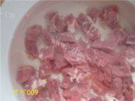 「首发」土豆炖牛肉做法图解1)