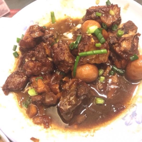 诱人的红烧排骨