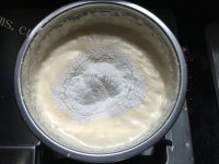 色香味浓的海绵纸杯蛋糕做法图解5)