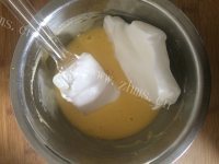 珍馐美味的戚风蛋糕做法图解6)