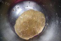 诱人的甜点绿豆饼做法图解4)