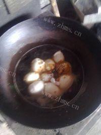 美味的啤酒鸡蛋做法图解8)