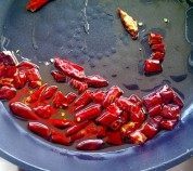 美味的香辣脆皮虾做法图解2)