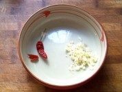 家常菜炝拌生菜做法图解2)