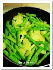 家常菜四季豆乱炖做法图解4)