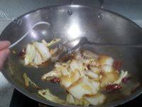 自制酸辣白菜做法图解10)