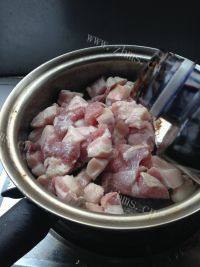 家常菜红烧肉做法图解6)