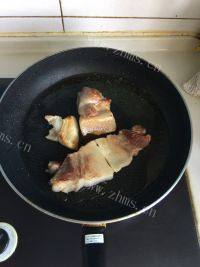 美味的五香卤牛肉做法图解2)