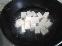 肉末雪菜炖豆腐做法图解2)