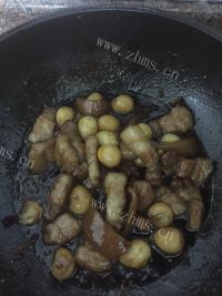 麻辣鹌鹑焖五花腩做法图解7)