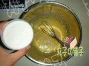 自制杏桃椰香马芬做法图解3)