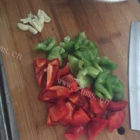 好吃的双椒烩饭做法图解2)