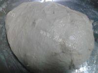 自己做的牛肉馅饼做法图解2)