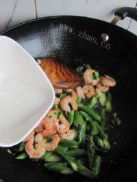 家常菜芦笋炒虾仁