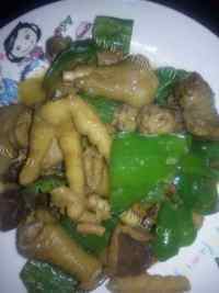 家常菜青椒炒鸡杂