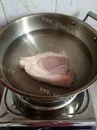 美味的回锅肉做法图解2)