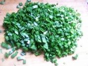 美味的韭菜煎饼做法图解2)