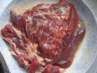 有特色的五香牛肉粒做法图解1)