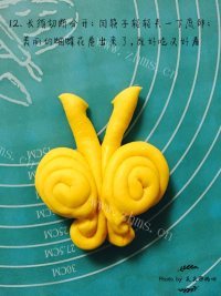 自制蝴蝶花卷做法图解13)