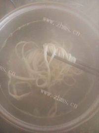 口感饱满的拉条子做法图解4)