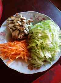 美味的食蔬虾仁迷你披萨做法图解1)