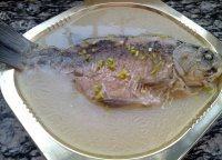 家常菜炖鲫鱼