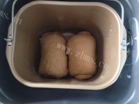 美味的面包机版生姜红糖吐司做法图解13)