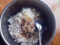 美味的瘦肉莲藕水饺做法图解6)
