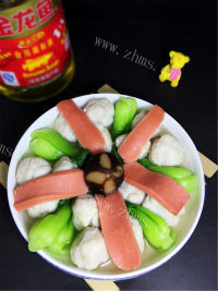 美味的清汤鱼圆