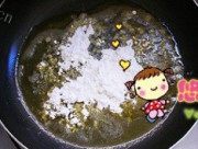 美味的鸡茸蘑菇汤做法图解1)