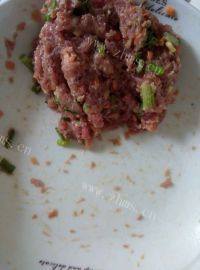 美味的蒸肉饼做法图解4)