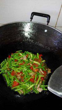 家常蒜苗炒肉