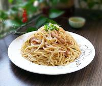 美味的瘦肉炒面