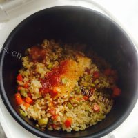 好吃的双蔬焖饭做法图解14)