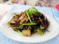 家常菜茶树菇炒肉片