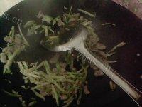 「DIY美食」肉丝面做法图解5)