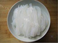 简单版酸辣豌豆凉粉做法图解11)