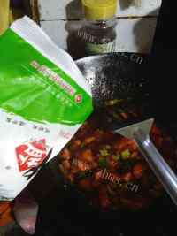 美味的西红柿蛋炒饭做法图解9)