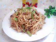 「健康美食」炒面