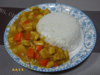 美味的鸡肉咖喱饭