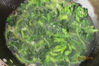 家常银鱼菠菜羹做法图解10)