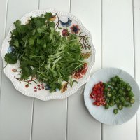 香辣的腐竹拌鸡丝做法图解7)