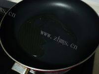 味道不错的香葱煎柏杨豆腐干做法图解4)