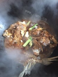 回味无穷的红烧鱼做法图解10)