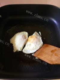 营养丰富的煎荷包蛋做法图解7)