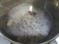 水晶肉皮冻做法图解5)