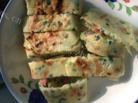 美味的鸡蛋韭菜饼