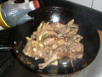 色味俱佳的红烧鸭腿做法图解12)